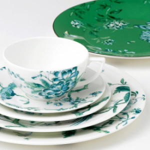 https://fleurdelys.nl/wp-content/uploads/2018/03/wedgwood-chinoiserie-white-by-300x300.png